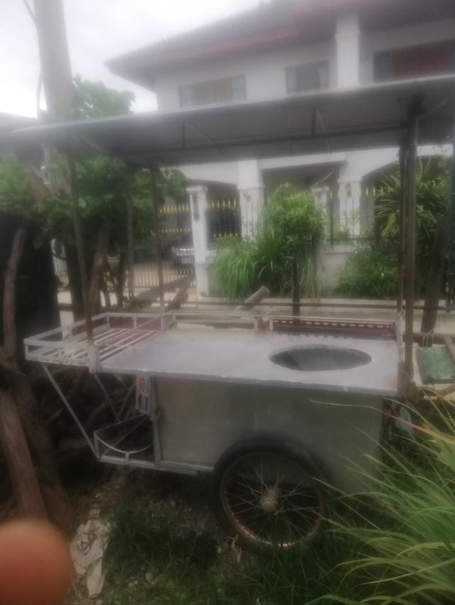 รถเข็นขายอาหาร