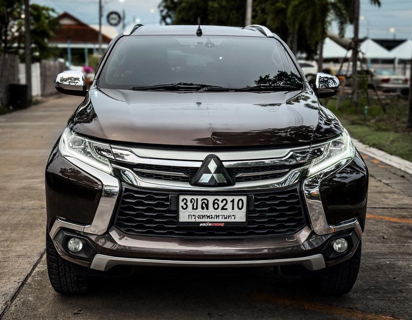 Mitsubishi Pajero 2.4GT ปี16