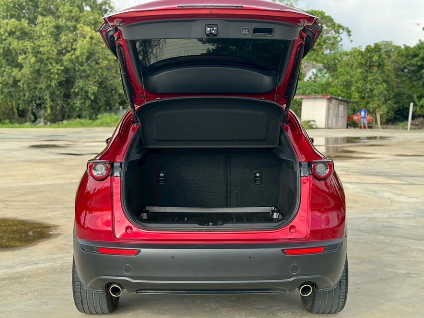 Mazda CX-30 2.0 SP TOP. ปี 2021 สีแดง ออโต้