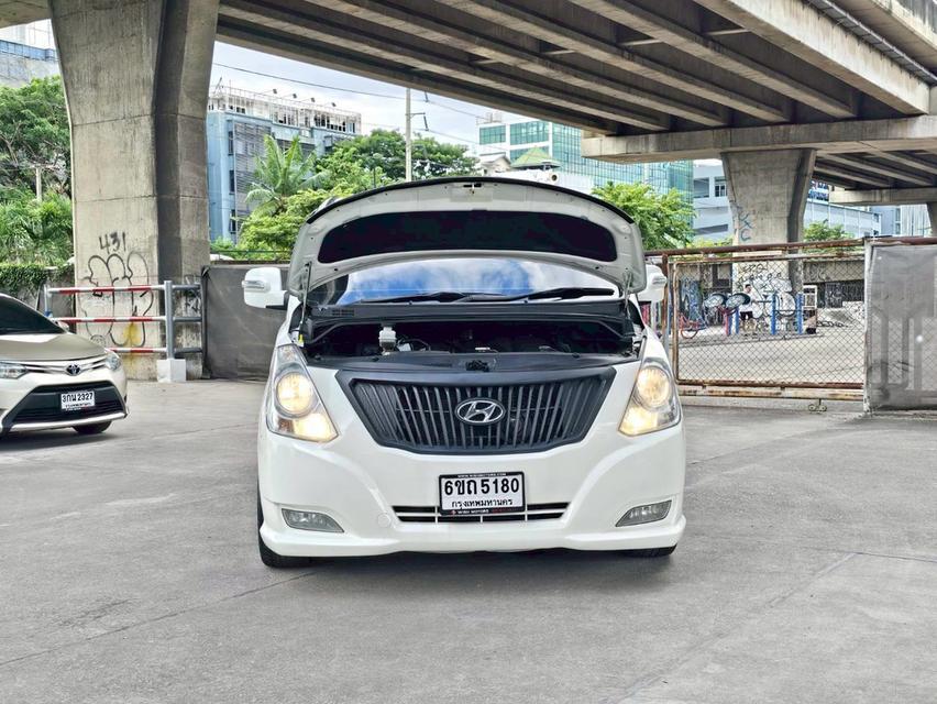 Hyundai grand Starex 2.5Vip ปี13 17
