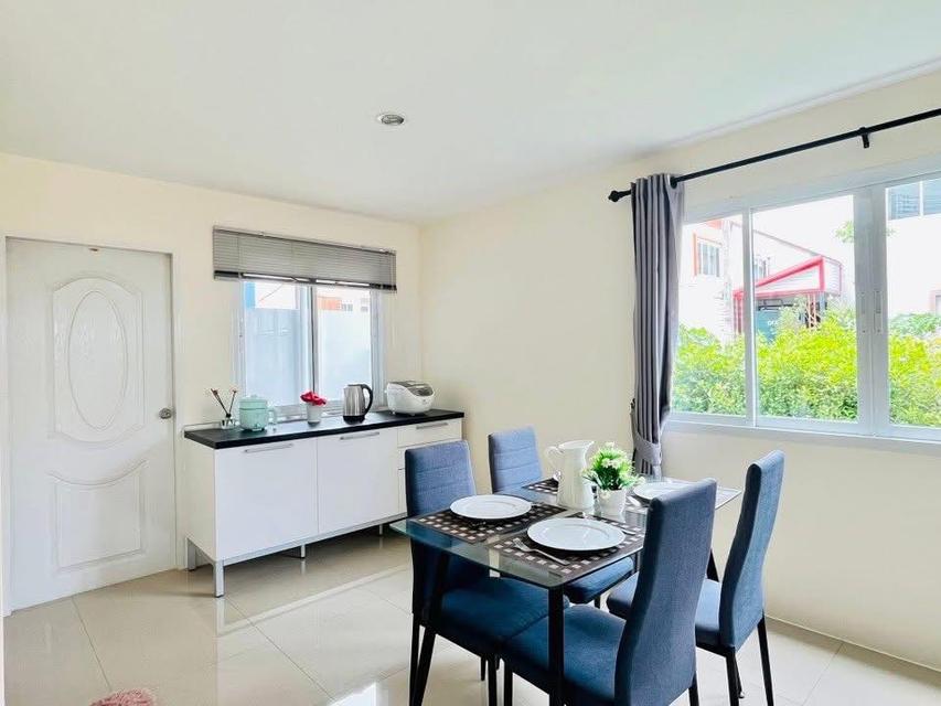 ทาวน์โฮมใกล้เครือสหพัฒน์ เพียง 1.79 ลบ. โปร 2 ยูนิตสุดท้ายก่อนสิ้นปี 5