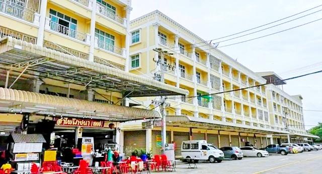 ตลาดสดไอยรา พลาซ่า 2.2กม.ให้เช่าอาคารพาณิชย์ 4.5 ชั้น 20 ตร.วา. 340 ตร.ม. 3นอน ใกล้แมคโครคลองหลวง