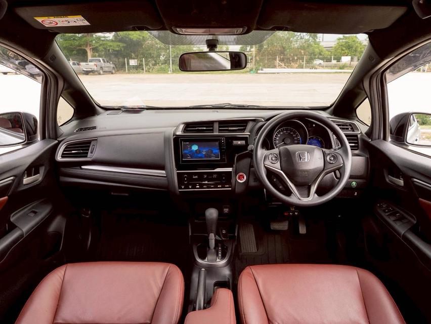 ขาย Honda Jazz 1.5RS ปี19 11