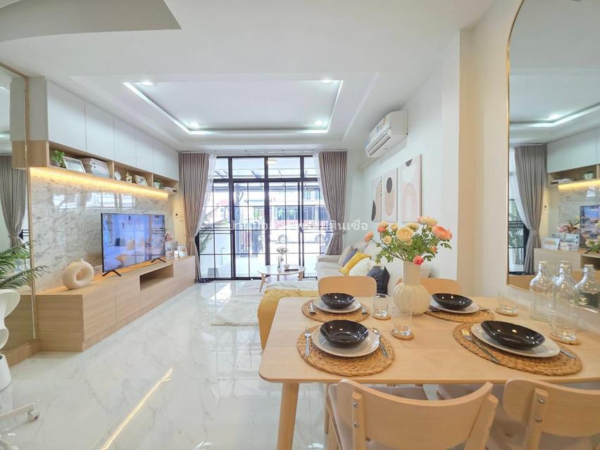 หมู่บ้านคณาวิลล์ ถนนรามอินทรา117 6