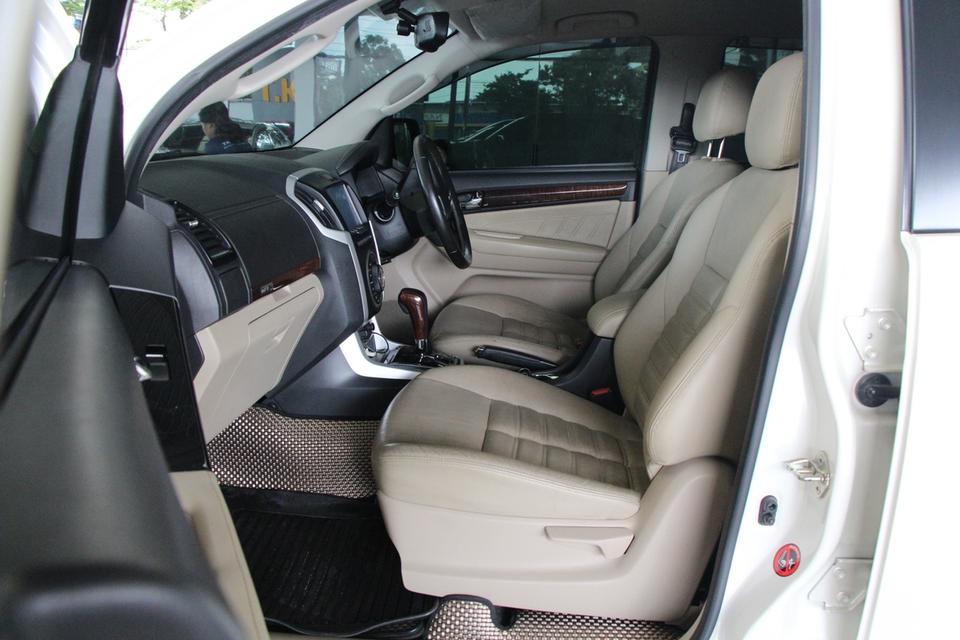 รหัสรถ TKG4389 ISUZU MUX 1.9 DVD NAVI ปี 2018 11