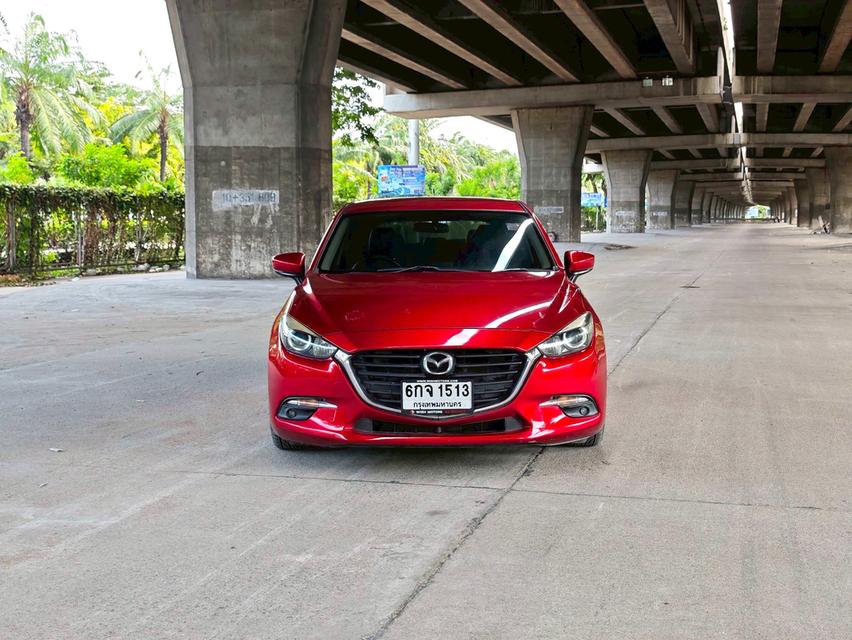 ขายรถ mazda3 2.0C Sport  ปี 2017 สีแดง เกียร์ออโต้