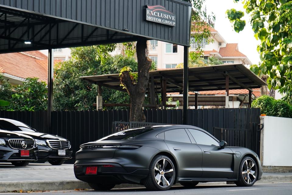 รหัสรถ EC8888 Porsche Taycan 2021