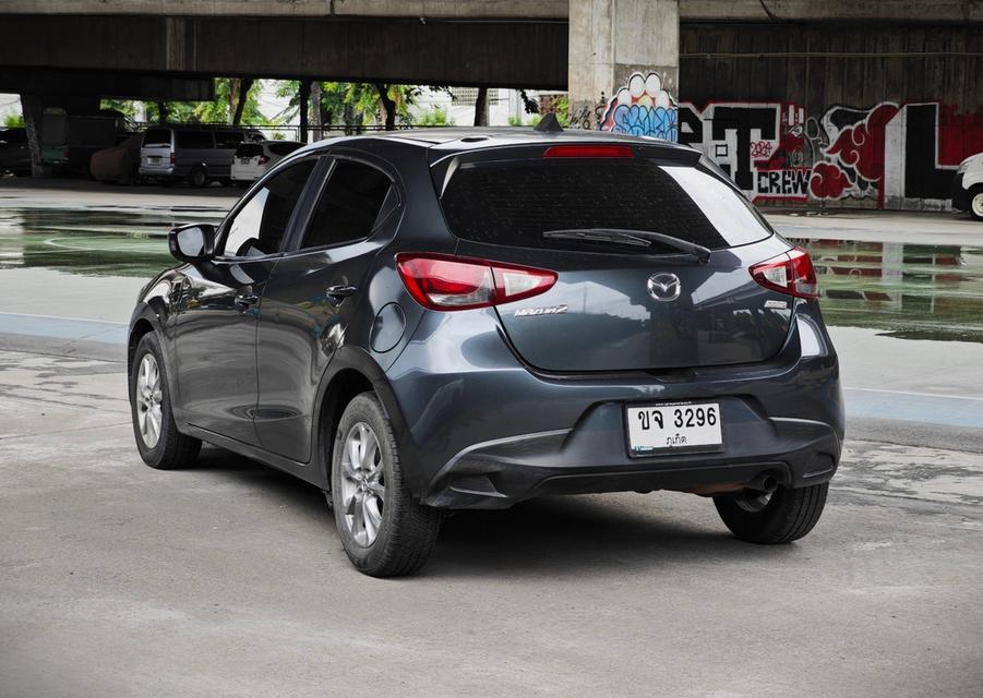 Mazda-2 XD 1.5 Sports ปี 2015 3