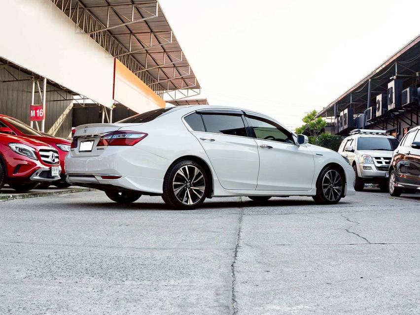 Honda Accord 2.0 Hybrid TECH AT ปี 2018✨ รุ่นท็อปสุด Hybrid ประหยัดสุด สภาพสวยมากกก