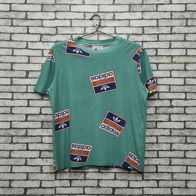 เสื้อยืด Adidas Trefoil รุ่น Stickerbomb สีเขียวมินท์ ไซส์ L