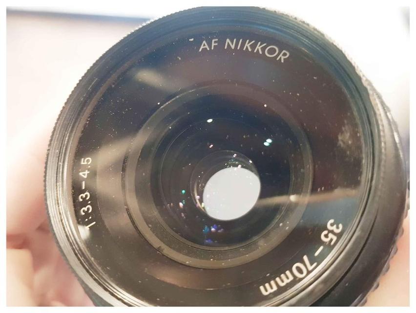 ต้องการขายเลนส์ Nikon AF 35-70mm. F3.3 AIS 4