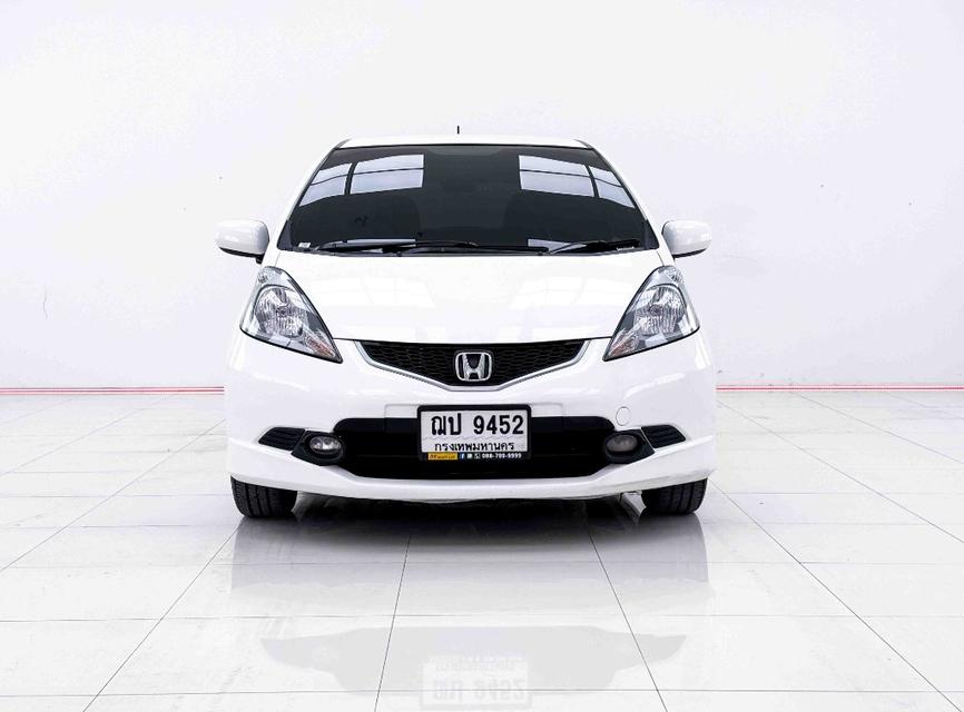 รหัสรถ6B790 โฉมรถโฉมปี (08-14) เกียร์AT เครื่องยนต์1,500 cc สีขาว น้ำมันเบนซิน เลขไมล์236,623 กม. ผ่อนเพียง0 บาท ราคา179,000บาท