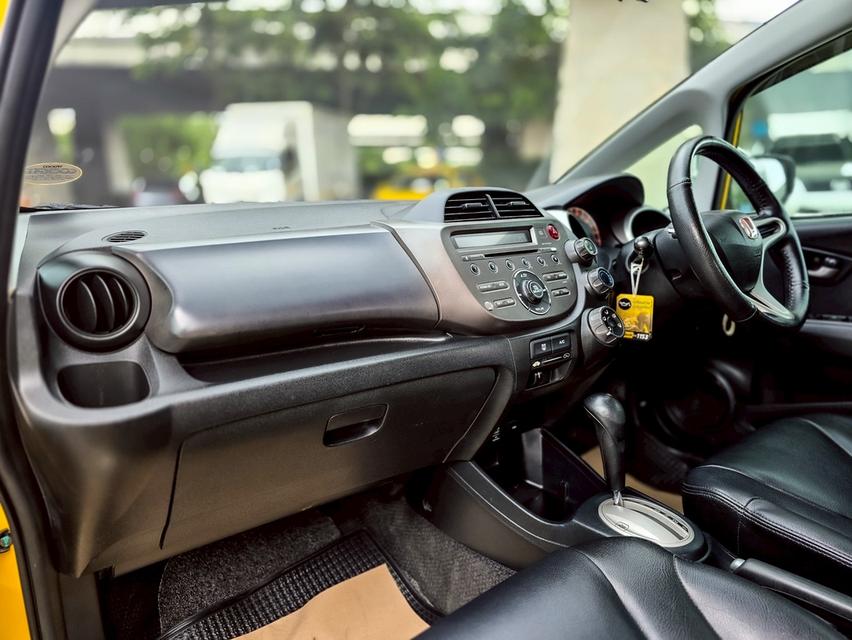 รหัสรถ CBLX7725 🚗✨ HONDA JAZZ 1.5 GE ACTIVE PLUS ปี 2010 ✨🚗 10