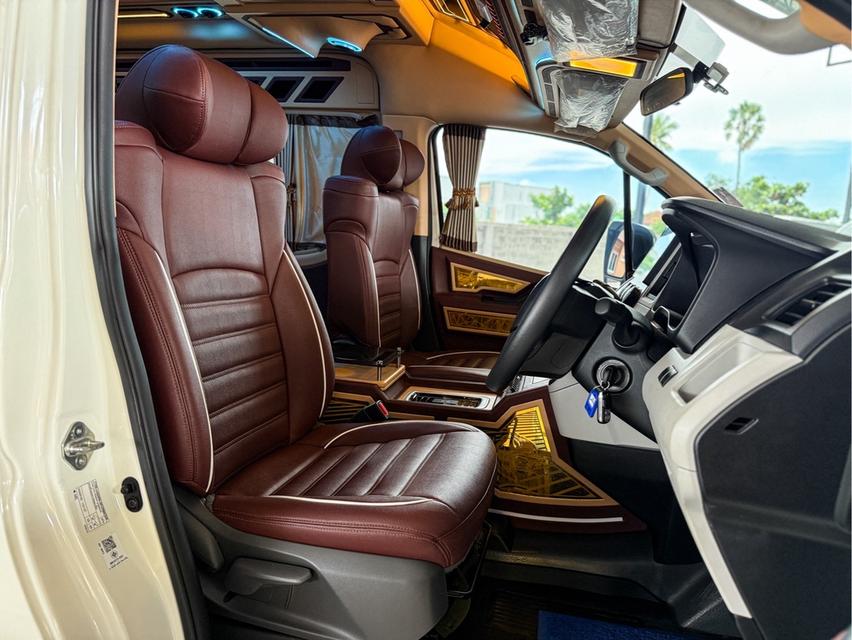 รหัสรถ WRT1800 2024 TOYOTA COMMUTER, 2.8  6