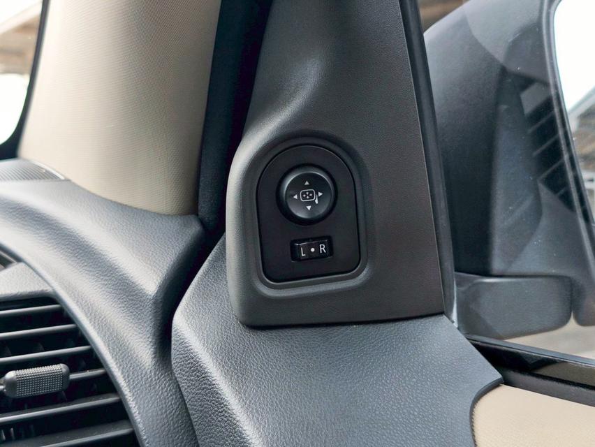 รหัสรถ CAT53 2013 Chevrolet Trailblazer 2.8 LT ออโต้ 12