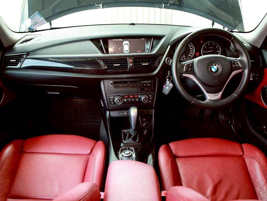BMW X1 Sdriver 1.8i Sport ปี 2015 โฉม ปี 09-16 เครื่อง เบนซิน รถบ้านเดิม รถสภาพเดิมๆ ไมล์ 216,104 km. รูปที่ 10