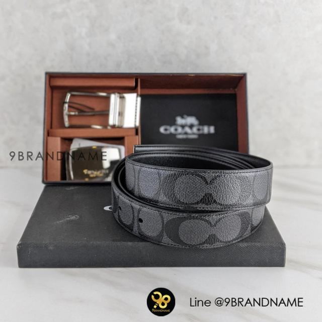 Coach F65242 รุ่น Signature Mod Plaque Harness.