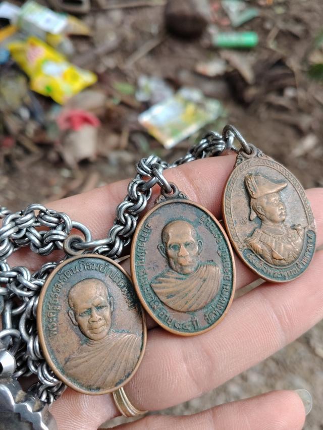 พระเครื่องโบราณและตะกรุดเพชรบุรี