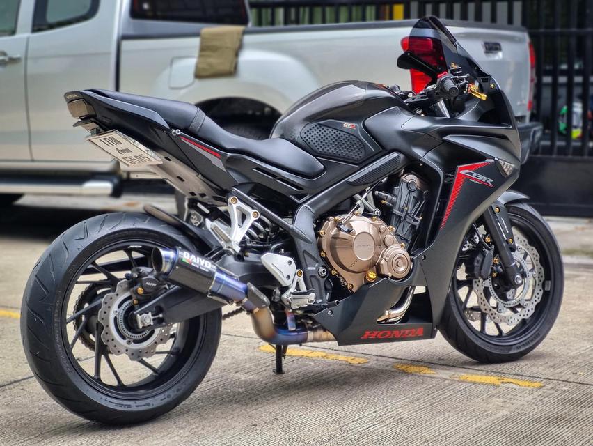 Honda CBR650 ปี 17 แถมท่อ Daivo แท้ 2