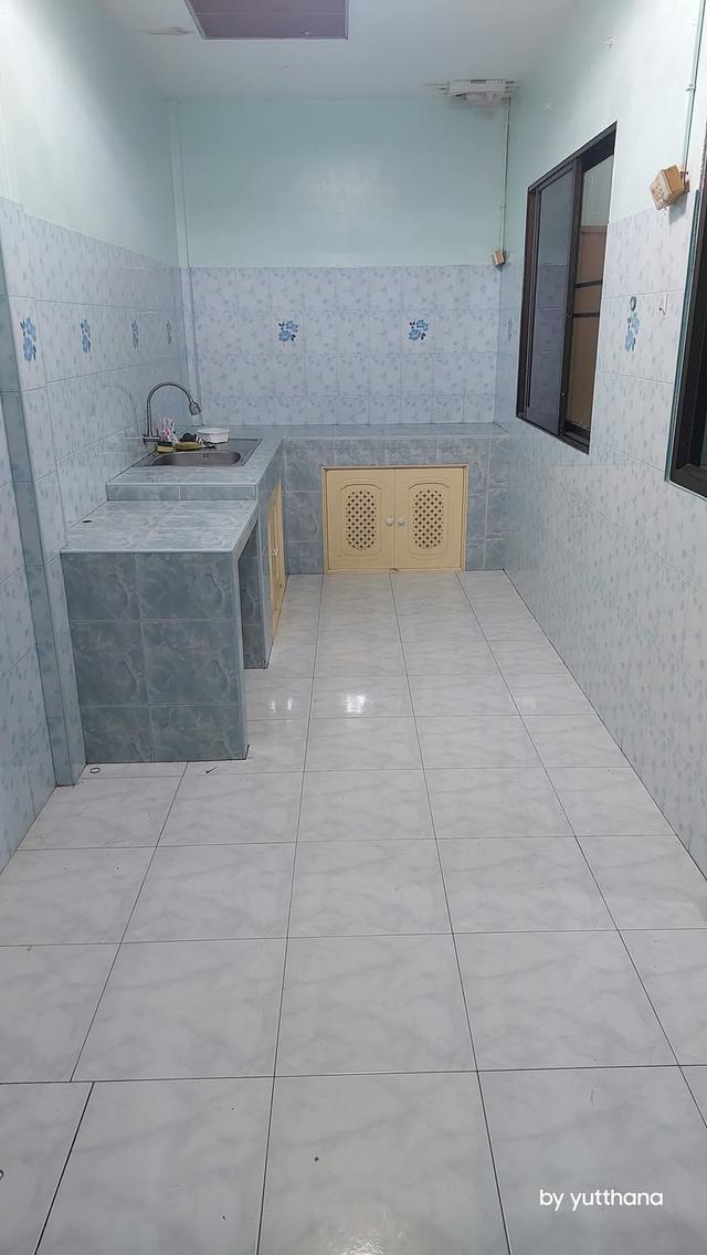 ทาวเฮ้าส์ชั้นเดียว หมู่บ้านรุ่งพิทักษ์ อ.พนมสารคาม จ.ฉะเชิงเทรา 10