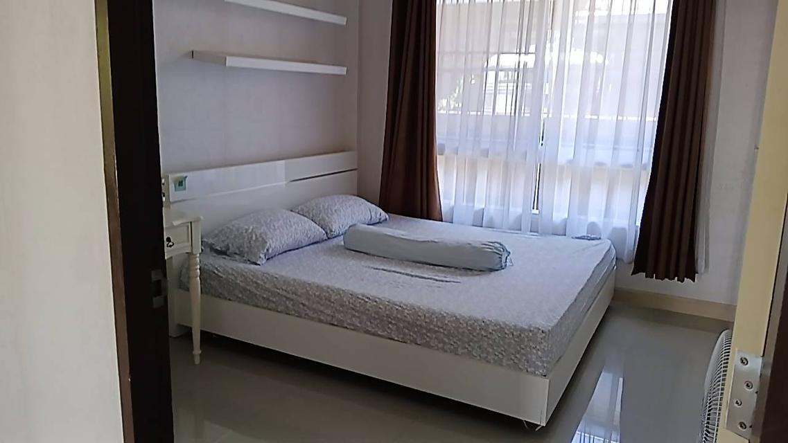 บ้านเดี่ยวในโครงการ พร้อมสระว่ายน้ำ 4