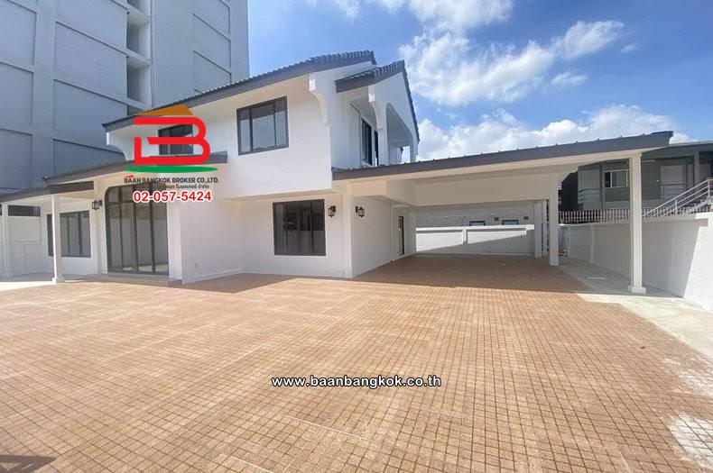 ขาย/เช่า บ้านเดี่ยวพร้อมที่ดิน (รีโนเวททั้งหลัง) แจ้งวัฒนะ 28 แยก 2 (หลังเซ็นทรัลแจ้งวัฒนะ) เนื้อที่ 87.7 ตารางวา ตำบลบางตลาด อำเภอปากเกร็ด นนทบุรี 2