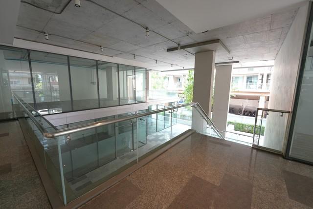 เปิดพื้นที่ร้านค้า สำนักงานให้เช่า ถนนสุขุมวิท The Paul Sukhumvit 64 ใกล้ BTS ปุณณวิถี 8