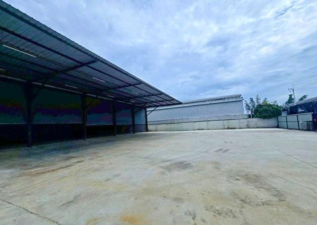 โลตัส นราภิรมย์ 2.0 กม.ให้เช่าโกดัง พร้อมออฟฟิศ 2 ชั้น ห้องพักคนงาน 960 ตร.ม. 240 ตร.วา. 4