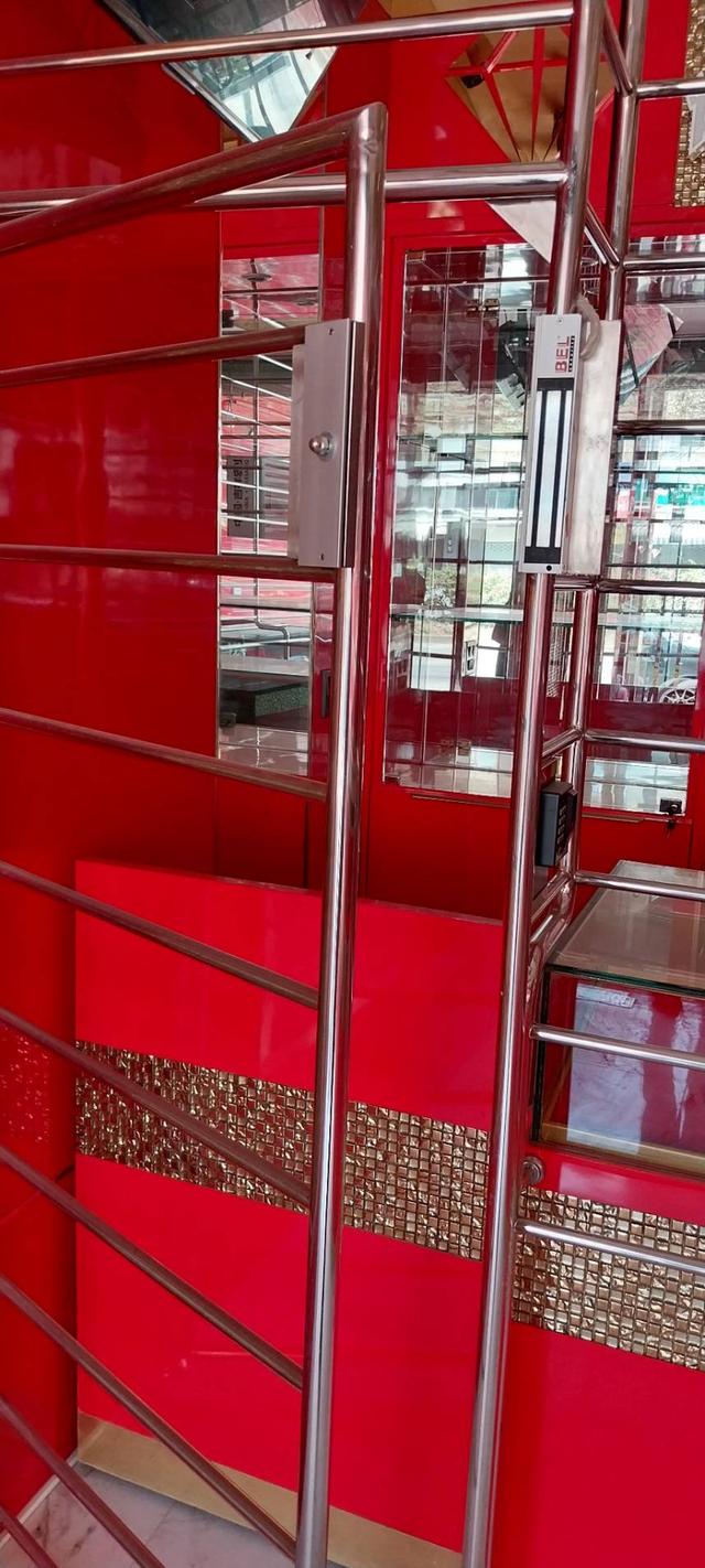 ตึกแถวร้านทอง ติดตั้งเครื่องปรับอากาศ อุปกรณ์รักษาความปลอดภัยตู้นิรภัยครบ สามารถประกอบกิจการได้ทันที จังหวัดเชียงราย 12