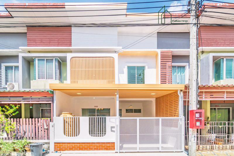 หมู่บ้านบัวทองธานี เฟส 17 บางบัวทอง ทาวน์เฮาส์ รีโนเวทพร้อมอยู่  1