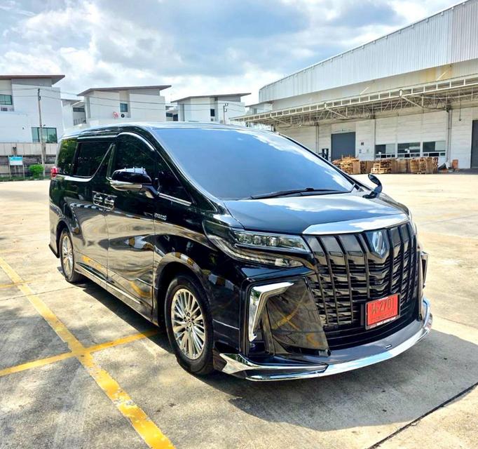 Toyota ALPHARD SRC E-Four 4WD สีดำ ปี 2021 ไมล์ 40,000 กม.
