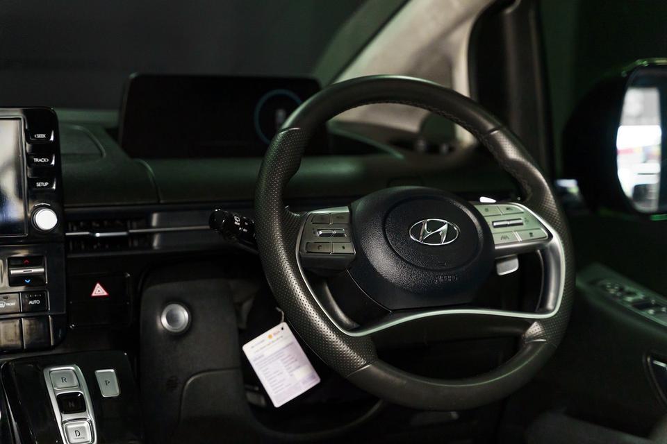 HYUNDAI STARIA PREMIUM 2022 ที่สุดแห่งรถ MVP ตัวท็อปสุด SUNROOF ประวัติเซอร์วิสศูนย์ทุกระยะการใช้งาน 17