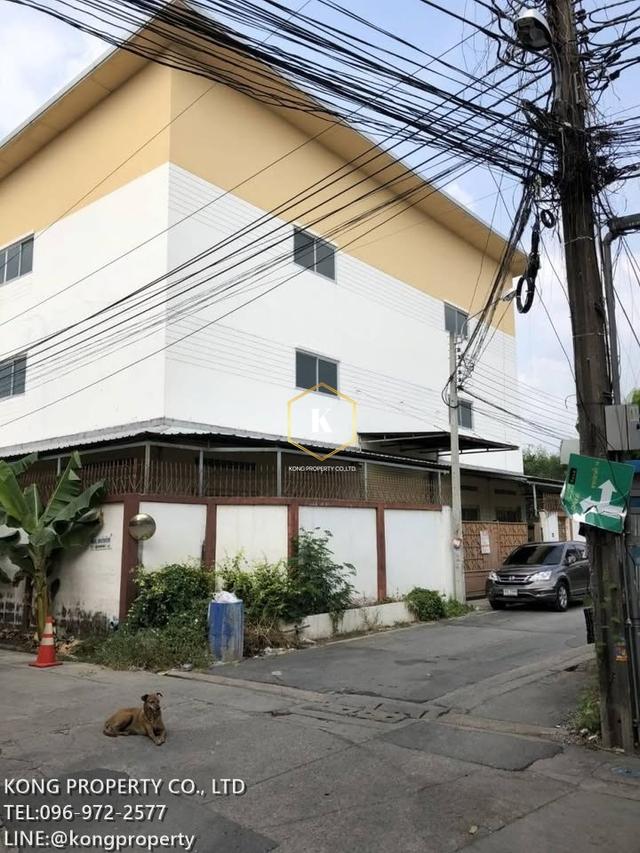 ให้เช่าโกดัง 3 ชั้น ลาดปลาเค้า ลาดพร้าว กรุงเทพ พื้นที่ 1500 ตรม 1