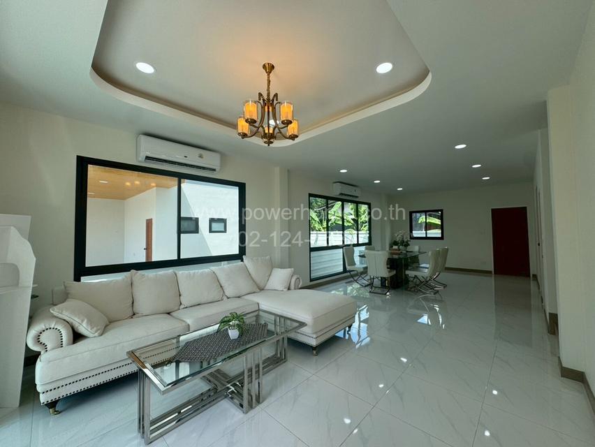 บ้านเดี่ยว 2 ชั้น เนื้อที่ 70.5 ตร.ว. ซอยบางกร่าง 45 ถนนราชพฤกษ์ ต.บางกร่าง อ.เมืองนนทบุรี จ.นนทบุรี 5
