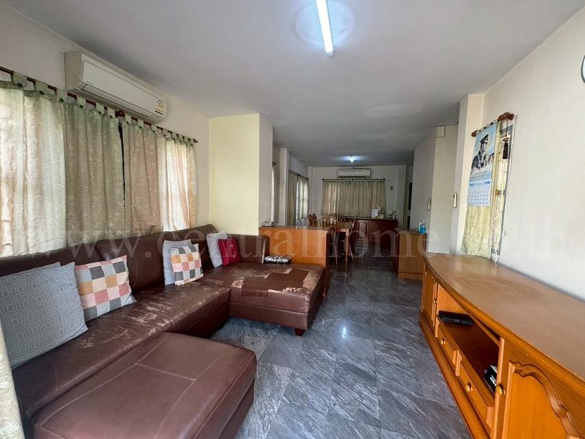 ทาวน์เฮ้าส์ บ้านเปี่ยมสุข งามวงศ์วาน 23 - ซอยวัดบัวขวัญ หลังริม ทำเลดี 7