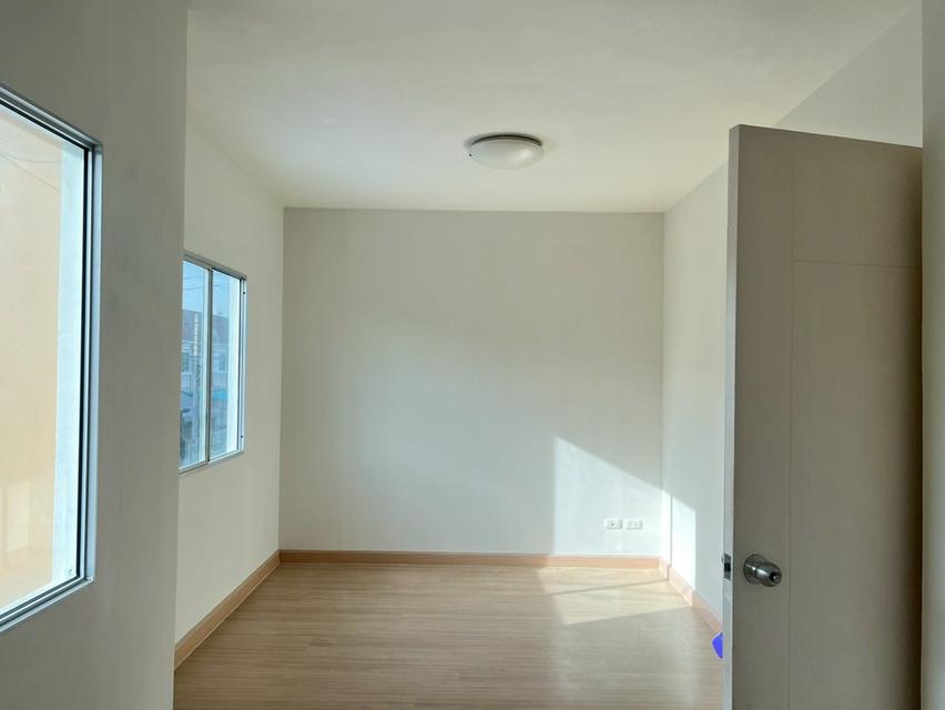 บ้านมือสองทาวน์โฮม โครงการบ้านพฤกษา85 หนามแดง-ศรีนครินทร์ 7