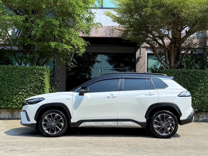 2025 TOYOTA CROSS EHEV GR SPORT รุ่น TOP รถมือเดียวออกป้ายแดง รถวิ่งน้อยเพียง 10,200 กม รถไม่เคยมีอุบัติเหตุครับ รูปที่ 5