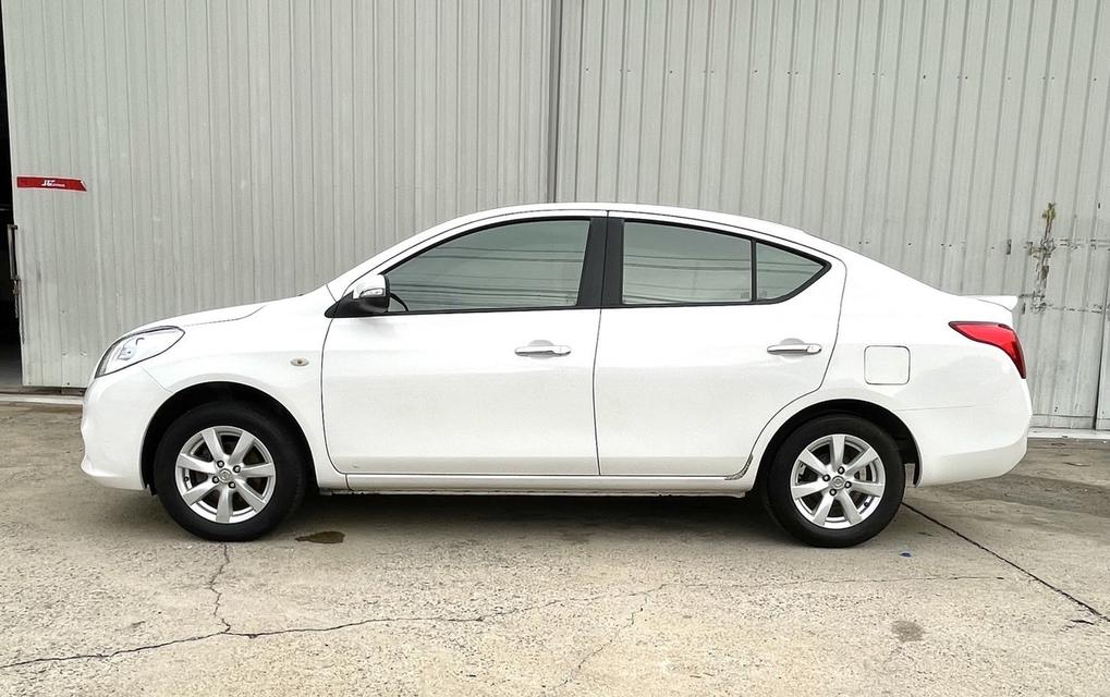 Nissan Almera 1.2 V ปี 2012