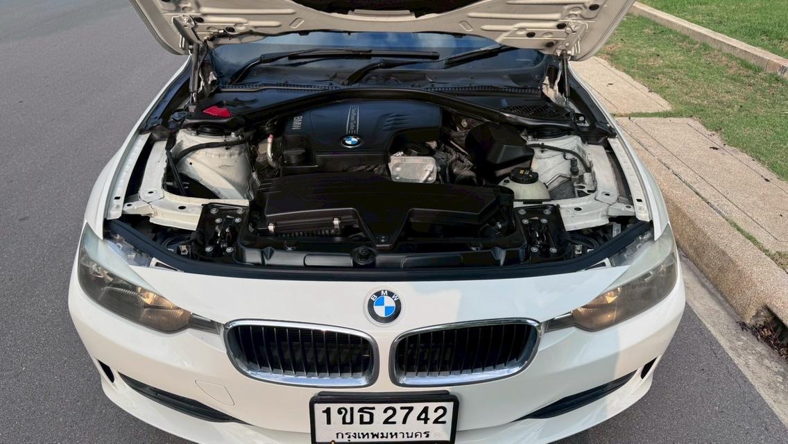 รหัสรถ TPV2742 🎊 BMW 320i ปี 2014 🎊 รูปที่ 13