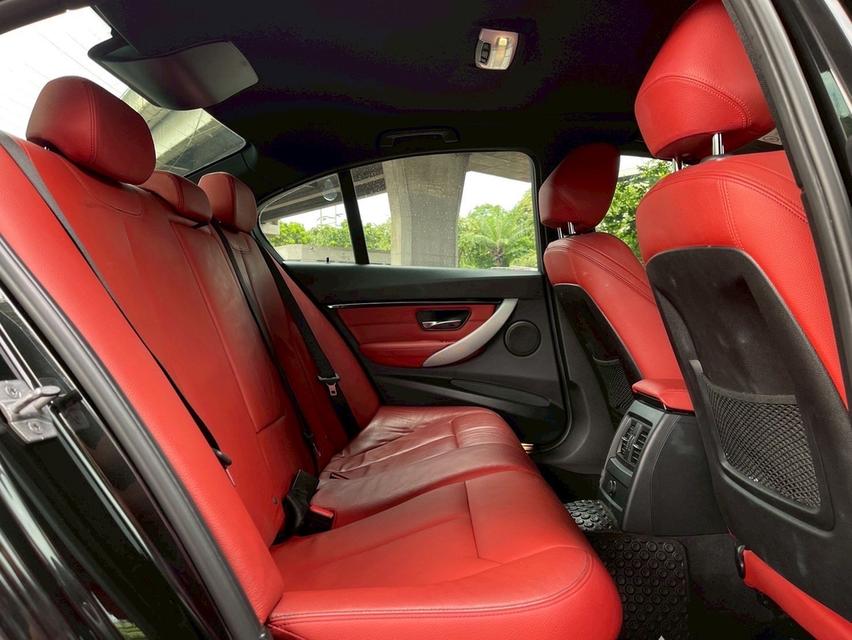รหัสรถ WRT3885 BMW 330e Limousine M Sport LCI ปี 2017 15