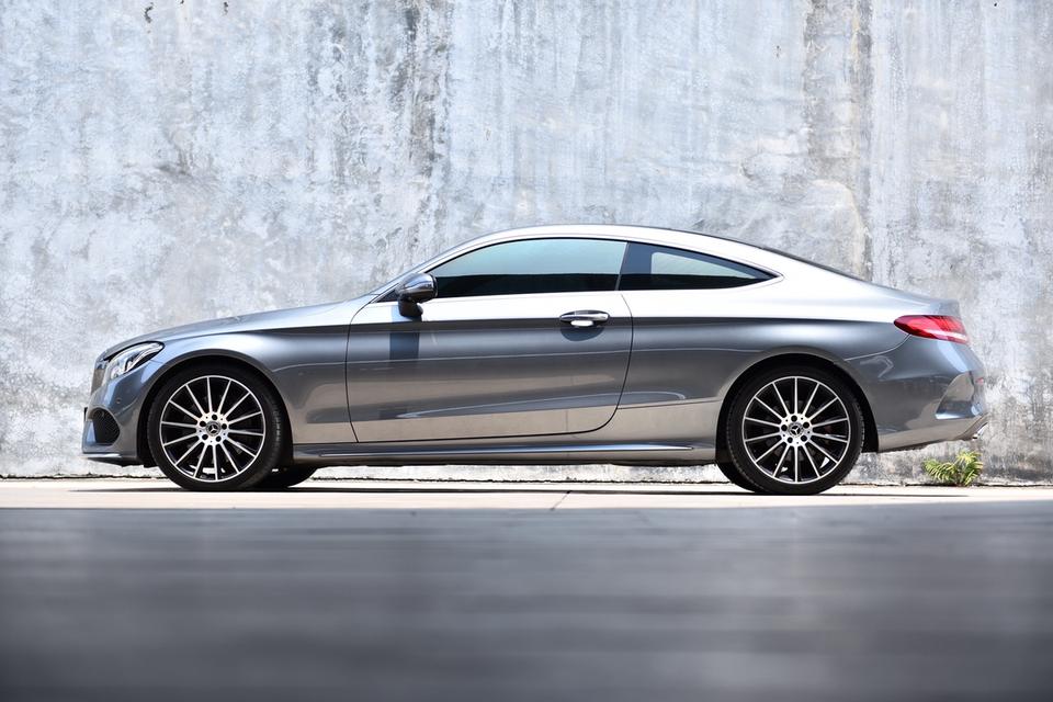 2018 Mercedes Benz C250 Coupé AMG Dynamic W205🎖️ รูปที่ 9