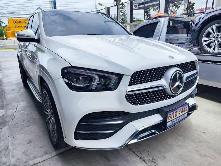 ขายด่วน MERCEDES-BENZ GLE-CLASS สีขาว 3