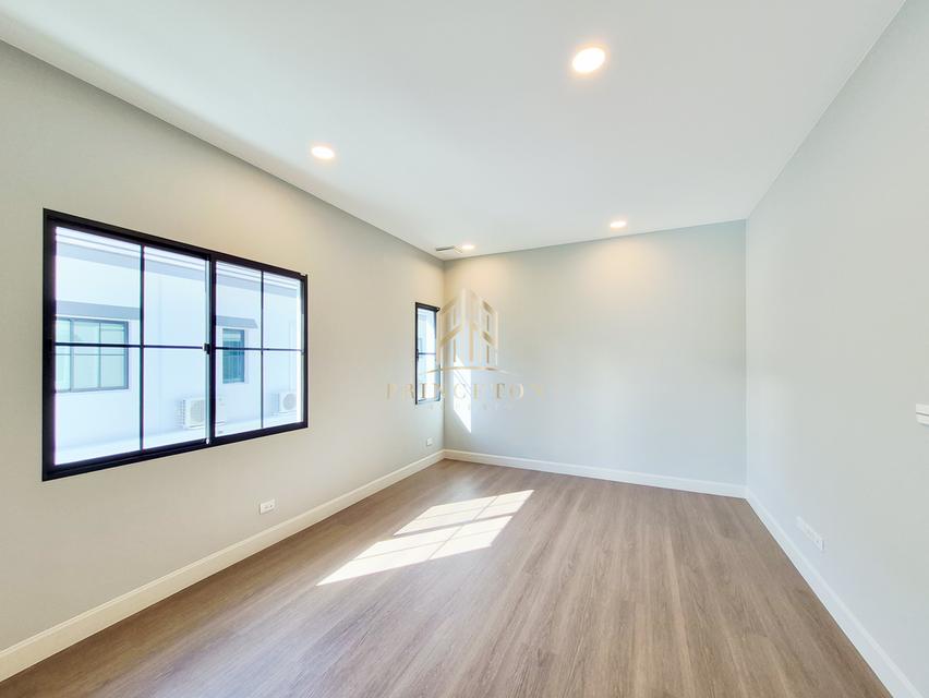 Luxury House for Sale Nantawan Rama 9 – New KrungthepKreetha 15