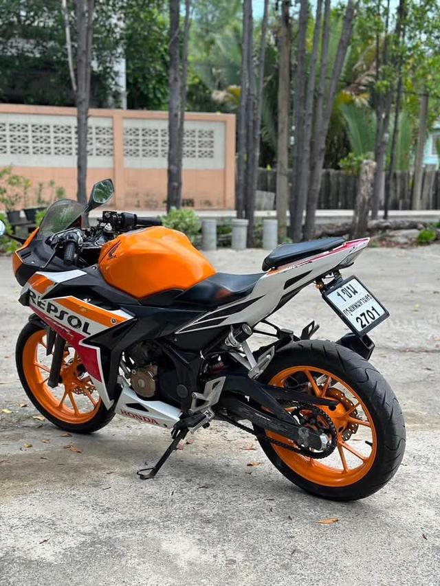 Honda CBR150R 5