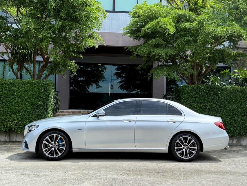 2018 BENZ E350e รถมือเดียว 67,000 กม สภาพป้ายแดง มี ADVANCE PACKAGE เหลืออีกนาน รถไม่มีอุบัติเหตุครับ 6