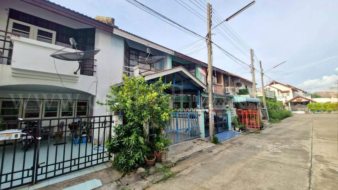 ทาวน์โฮม หมู่บ้าน ทรัพย์กานดา ปทุมธานี ถูกสุดในโครงการ 11