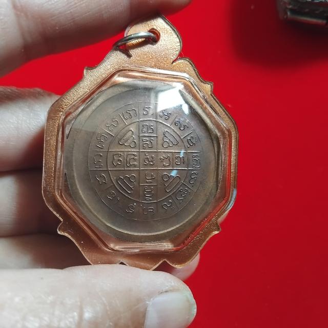 พระบ้านเก็บเก่า พระหล่อปู่โต๊ะเหลี่ยมเก่า รูปที่ 2