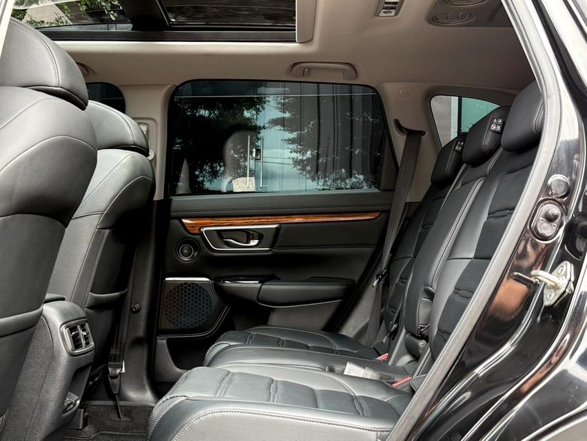2021 HONDA CRV 1.6 EL 4WD 7 ที่นั่ง รถมือเดียวออกป้ายแดง รถวิ่งน้อย เข้าศูนย์ตามระยะ รถไม่เคยมีอุบัติเหตุครับ 14
