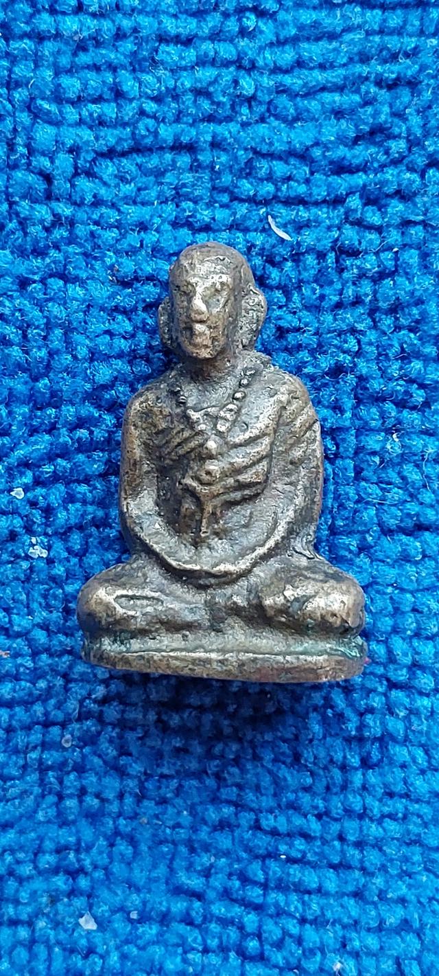 หลวงพ่อทบ  วัดศิลาโมง เพรบูรณ์