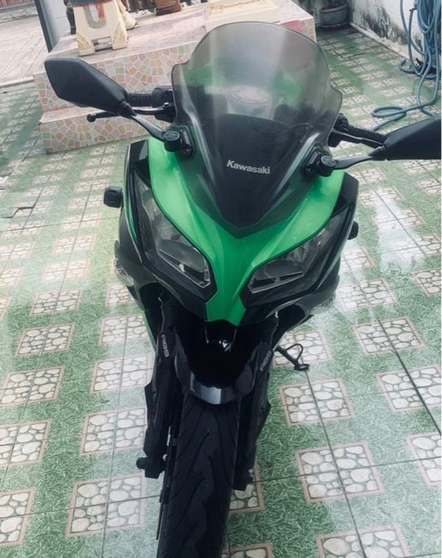 Kawasaki Ninja ปี 2016 3